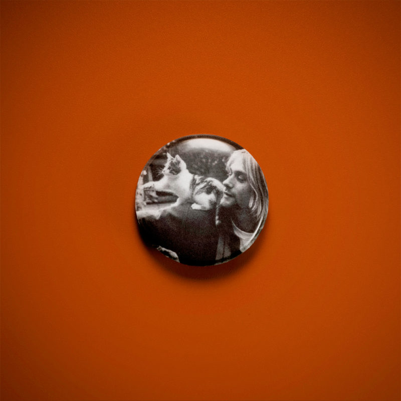 Kurt Cobain With A Kitten 1in Pin | 90s Grunge Icon with Kitten