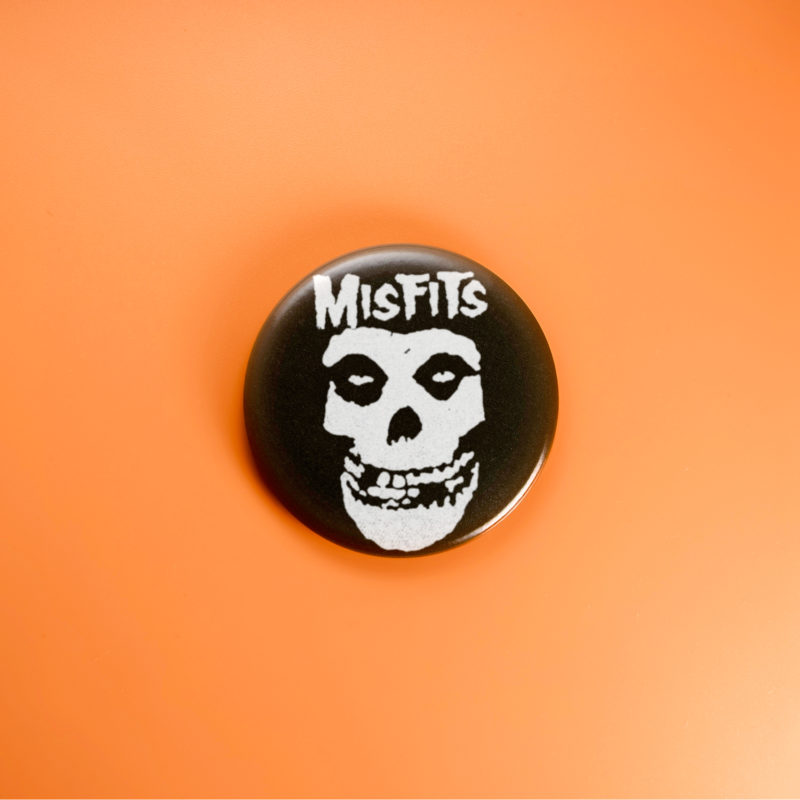 Misfits Crimson Ghost 1.5in Pin | 80s Horror Punk Band Logo